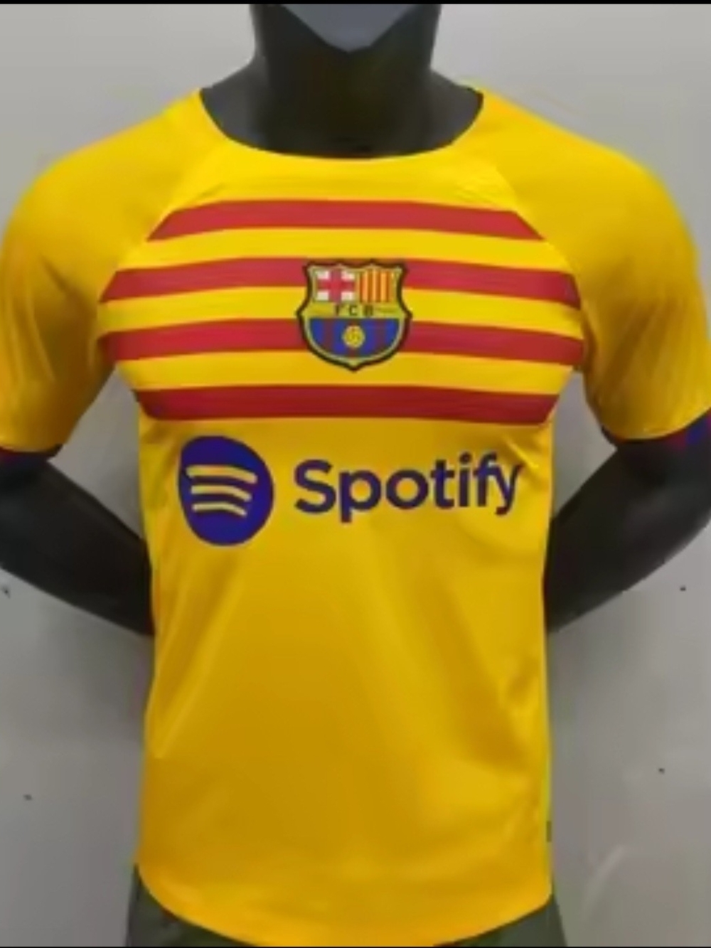 Nike Yellow Men's Short Sleeve Jersey with Red Stripes